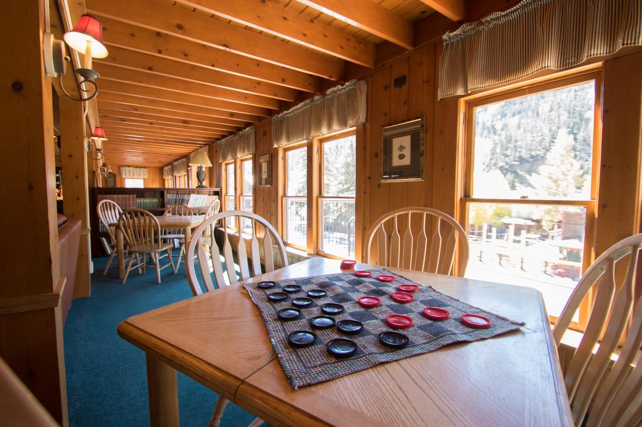 The Lodge At Red River Exteriér fotografie
